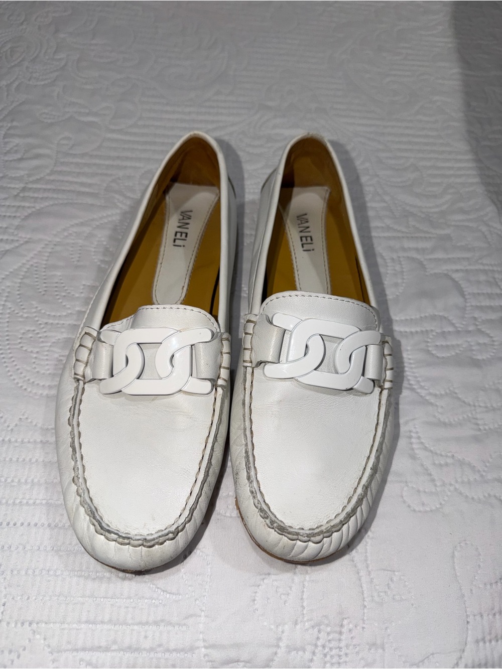 Vaneli White Leather Chain-Link Loafers